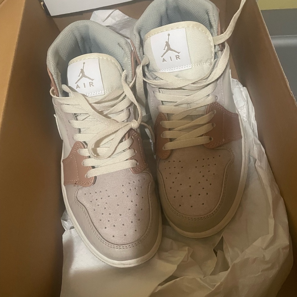 Air Jordan 1 mid milan size man